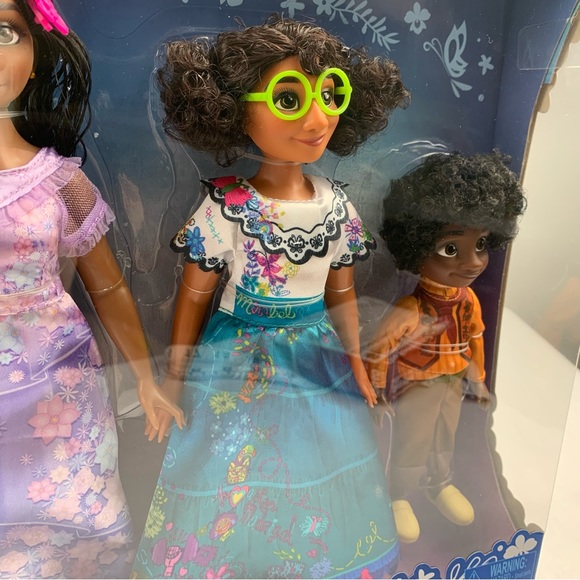 Disney Encanto Character Doll Set Mirabel Isabela Luisa Antonio Gift Set 4 Count - Picture 9 of 14